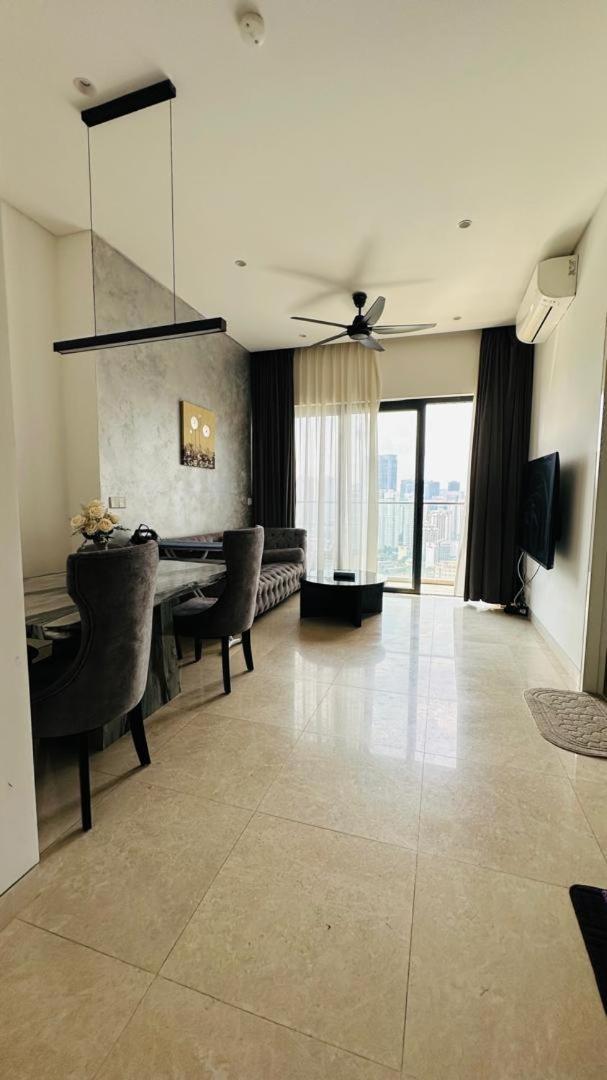 شقة Lucentia Residents At Bbcc Lalaport Bukit Bintang كوالالمبور المظهر الخارجي الصورة