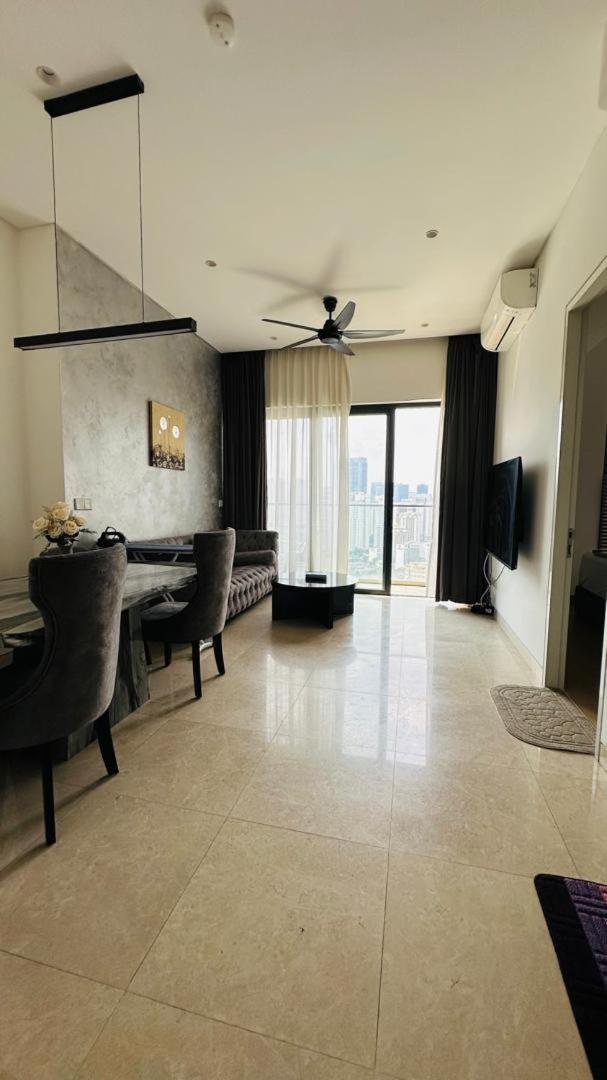 شقة Lucentia Residents At Bbcc Lalaport Bukit Bintang كوالالمبور المظهر الخارجي الصورة