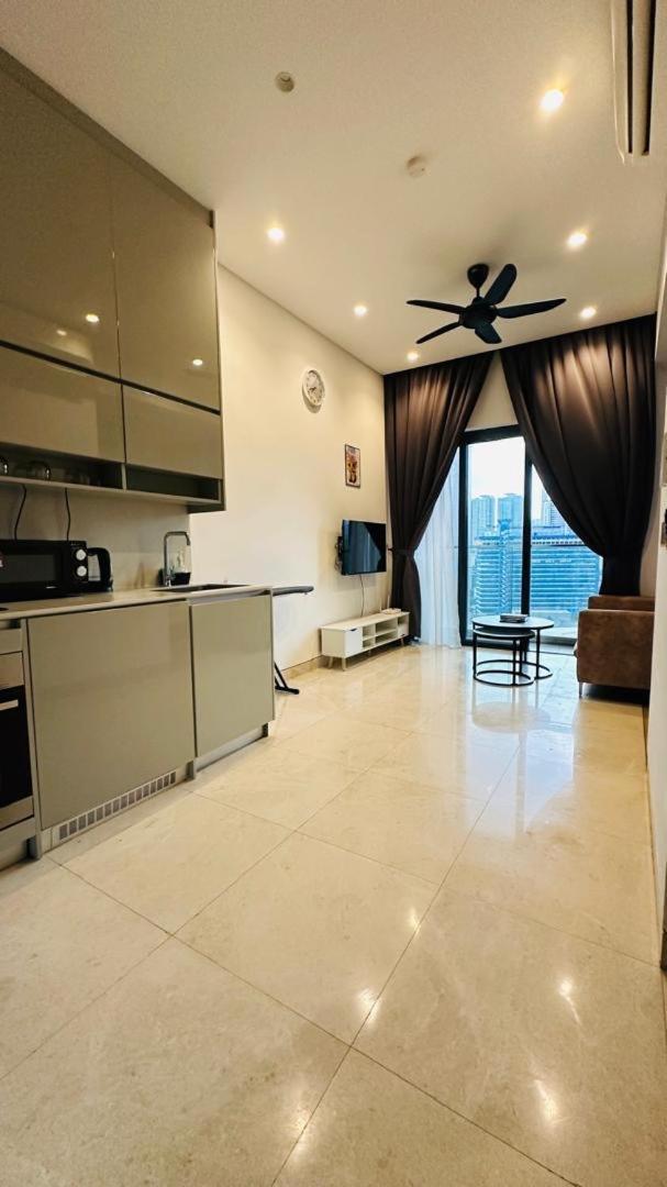 شقة Lucentia Residents At Bbcc Lalaport Bukit Bintang كوالالمبور المظهر الخارجي الصورة